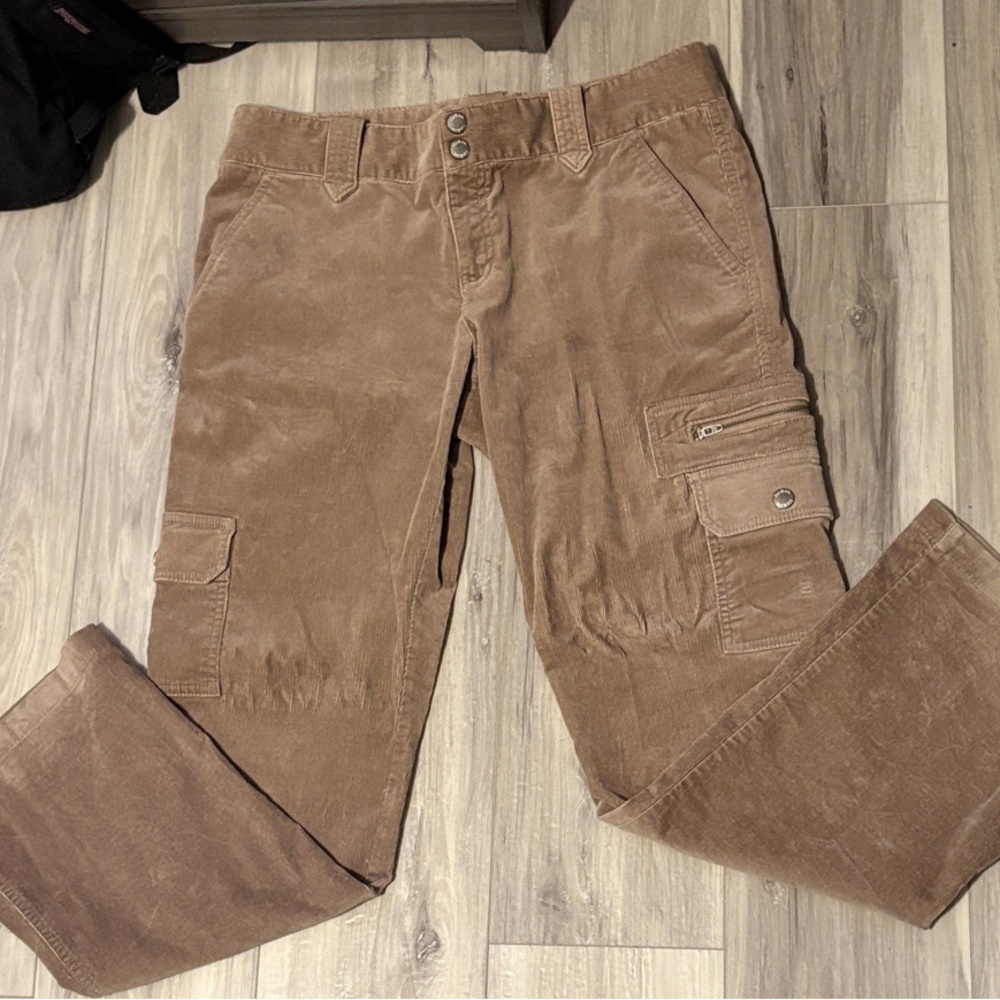 liz & co. Vintage Low waisted Tan-brown Corduroy Cargo Pants